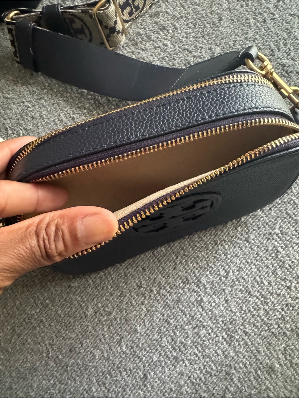 Tory Burch Miller Mini Crossbody Bag - Picture 9 of 9